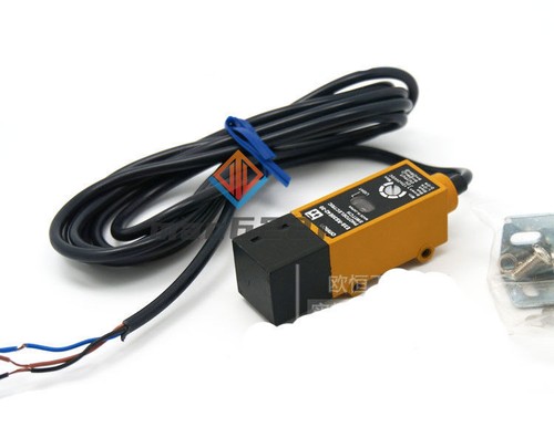 Omron photoelectric sensor